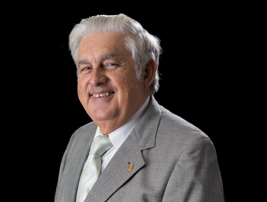 Video homenaje póstumo al Dr. Juan Manuel Esquivel Alfaro