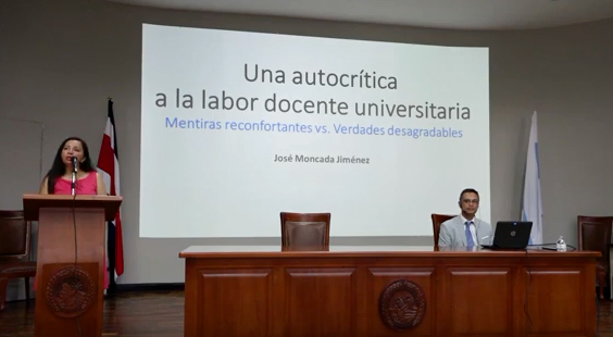 Cátedra Emma Gamboa de setiembre: Una autocrítica a la labor docente universitaria. Video disponible