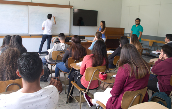 Clases n aulas de la Facultad de Educación