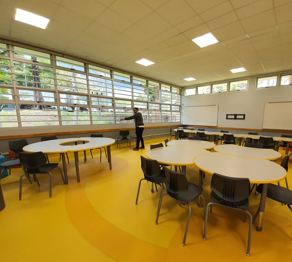 Facultad de Educación inaugura espacios educativos redefinidos bajo propuestas pedagógicas modernas