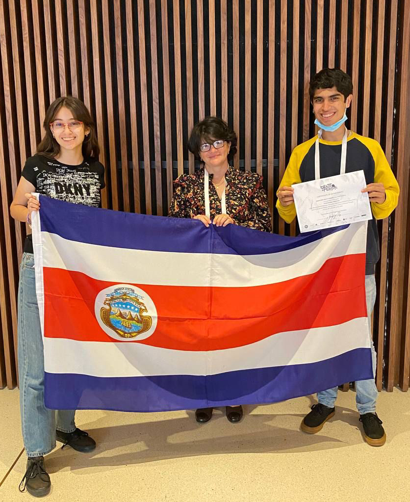 Preparación previa clave del éxito de la delegación costarricense que participó en la Olimpiada Internacional de Filosofía en Portugal